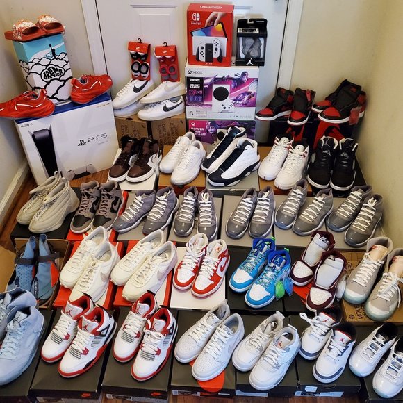 Brand New Shoes & Video Games - Picture 1 of 2